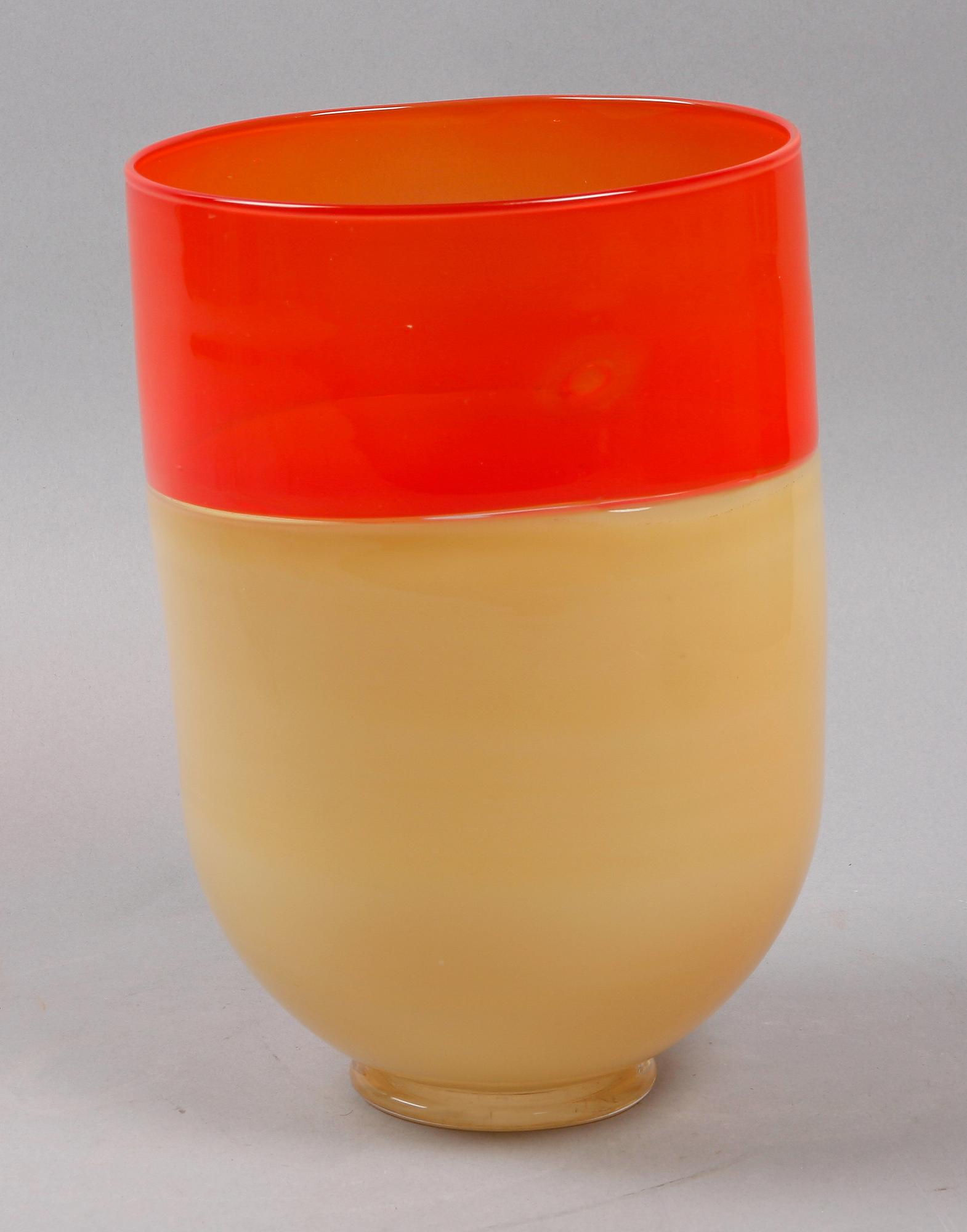 VAS, glas, Tapio Wirkkala, sign och dat 1969.