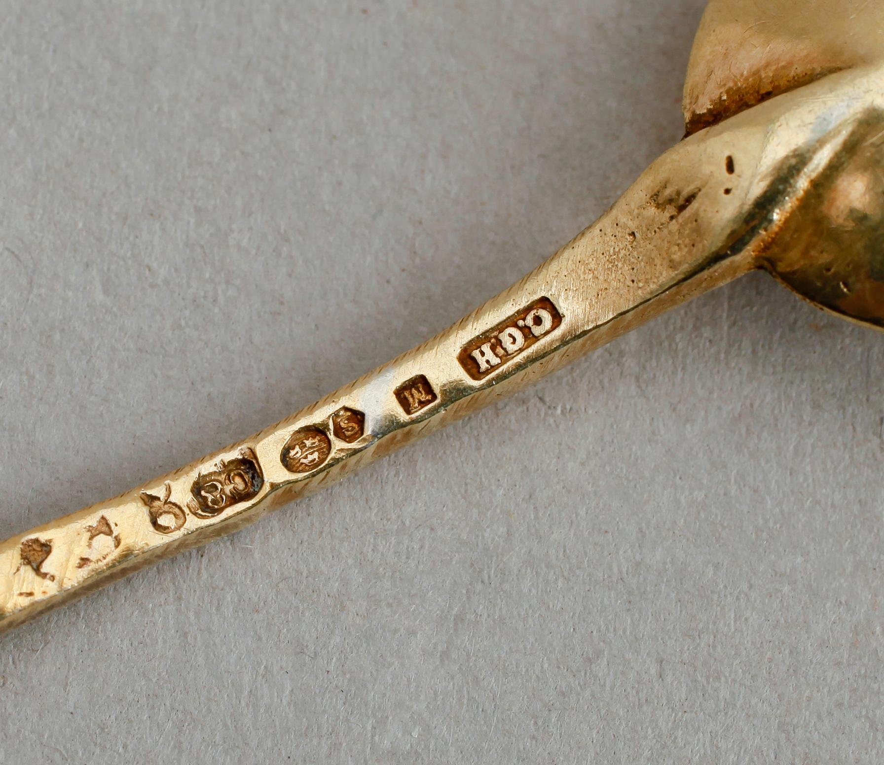 MOCKASKEDAR, 8 st, förgyllt silver, CG Hallberg, Stockholm  1940. Vikt ca 66 g.