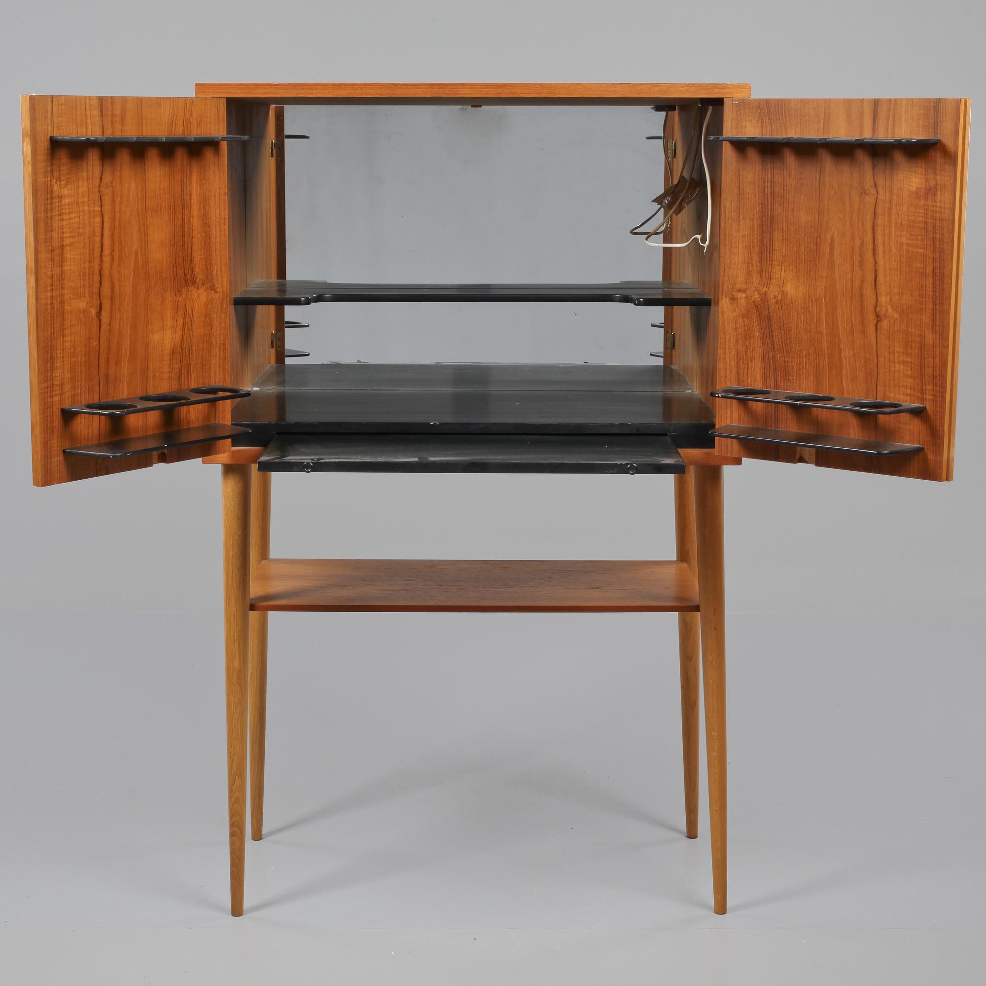 BARSKÅP, Sverige, 1950-tal.