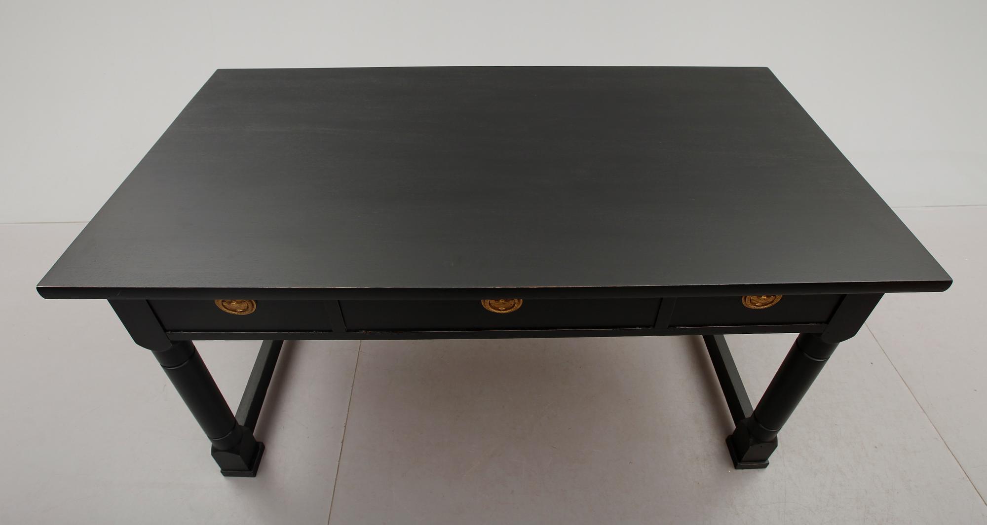 SKRIVBORD, 1900-talets första hälft.