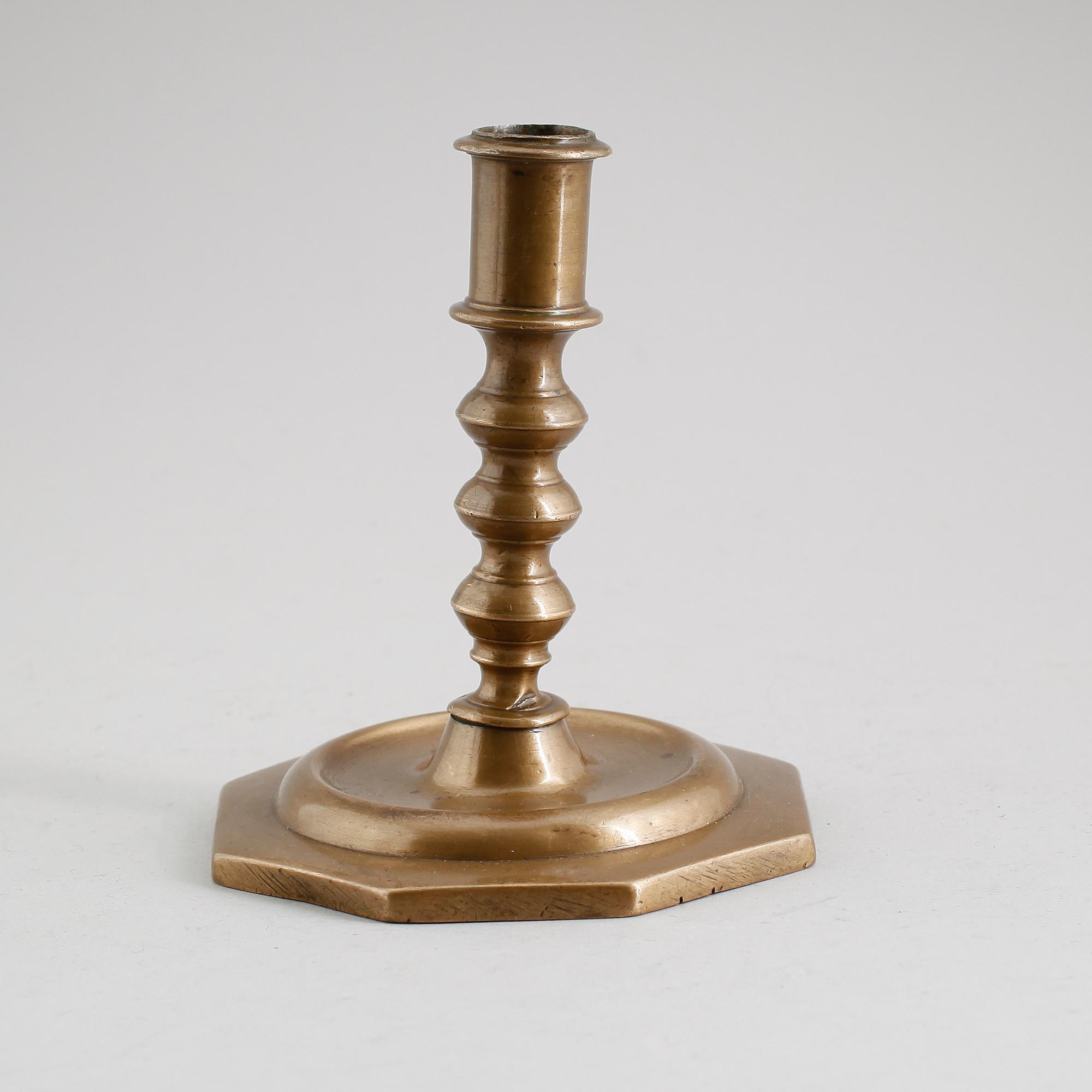 LJUSSTAKE, mässing, barock, 1600-/1700-tal.