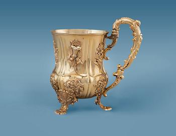 242. A TANKARD, 84 silver. Gilt. Carl Magnus Stahle St. Petersburg 1842. Height 20 cm, weight 630 g.