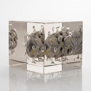 Oiva Toikka, vuosikuutio, signeerattu Oiva Toikka, Nuutajärvi 1979, numeroitu 122/1000.