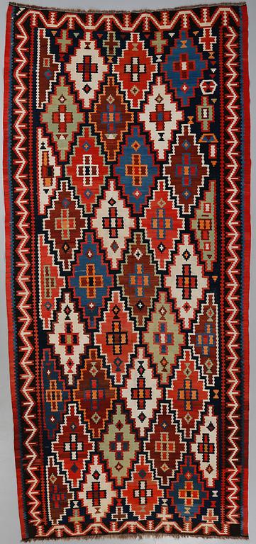 MATTA, kelim, old, ca 384 x 178 cm.