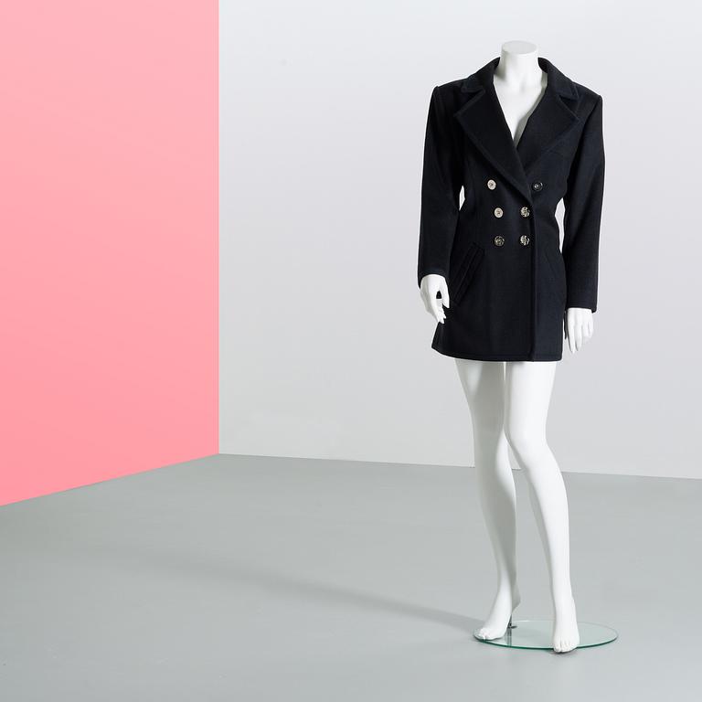 JACKA, Yves Saint Laurent. Storlek 44.