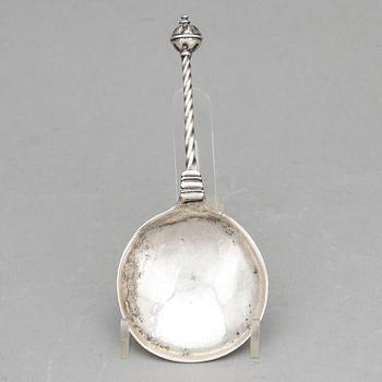 BRÄNNVINSSKED, silver, Lucas Andersen Steen (verksam i Bergen 1619-1658-). Vikt ca 27 cm.