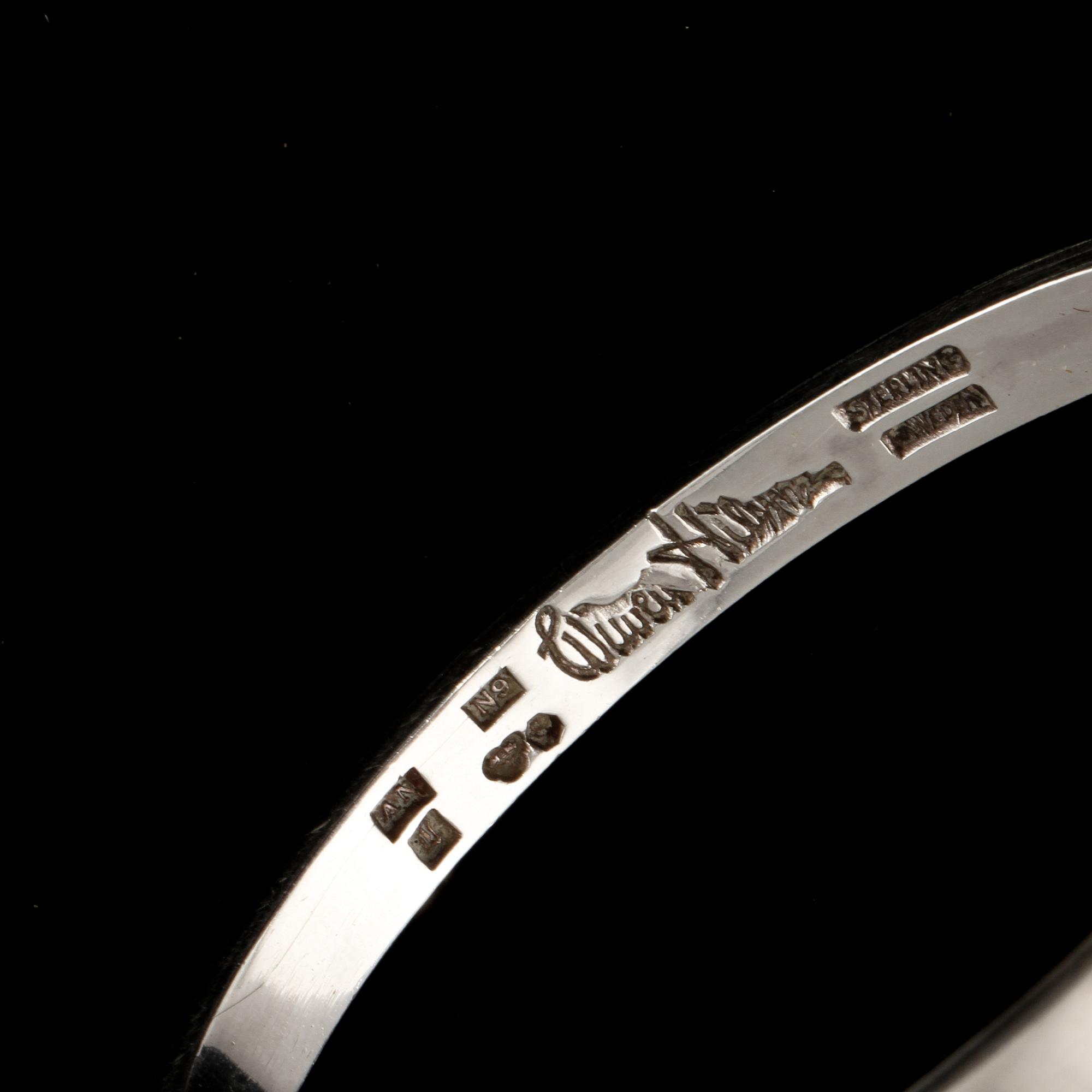 ARMRING, sterlingsilver, Wiwen Nilsson, Lund, 1963. Vikt 23 g.