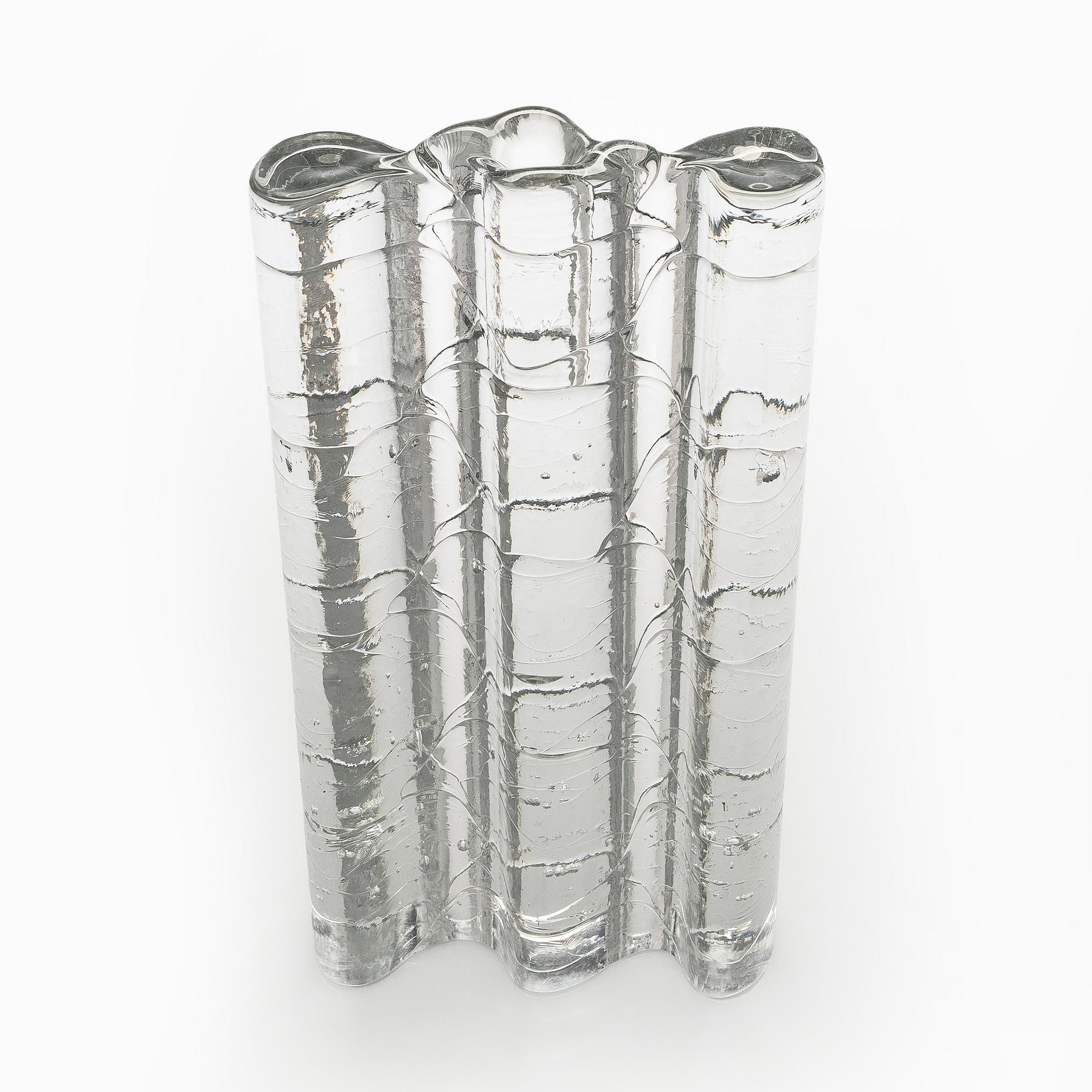 Timo Sarpaneva, an art object, model 3145, from the 'Archipelago' series, signed Timo Sarpaneva Iittala.