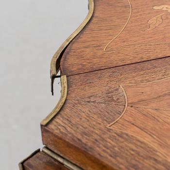 TABLE with label: L.Dessat & Fouché.