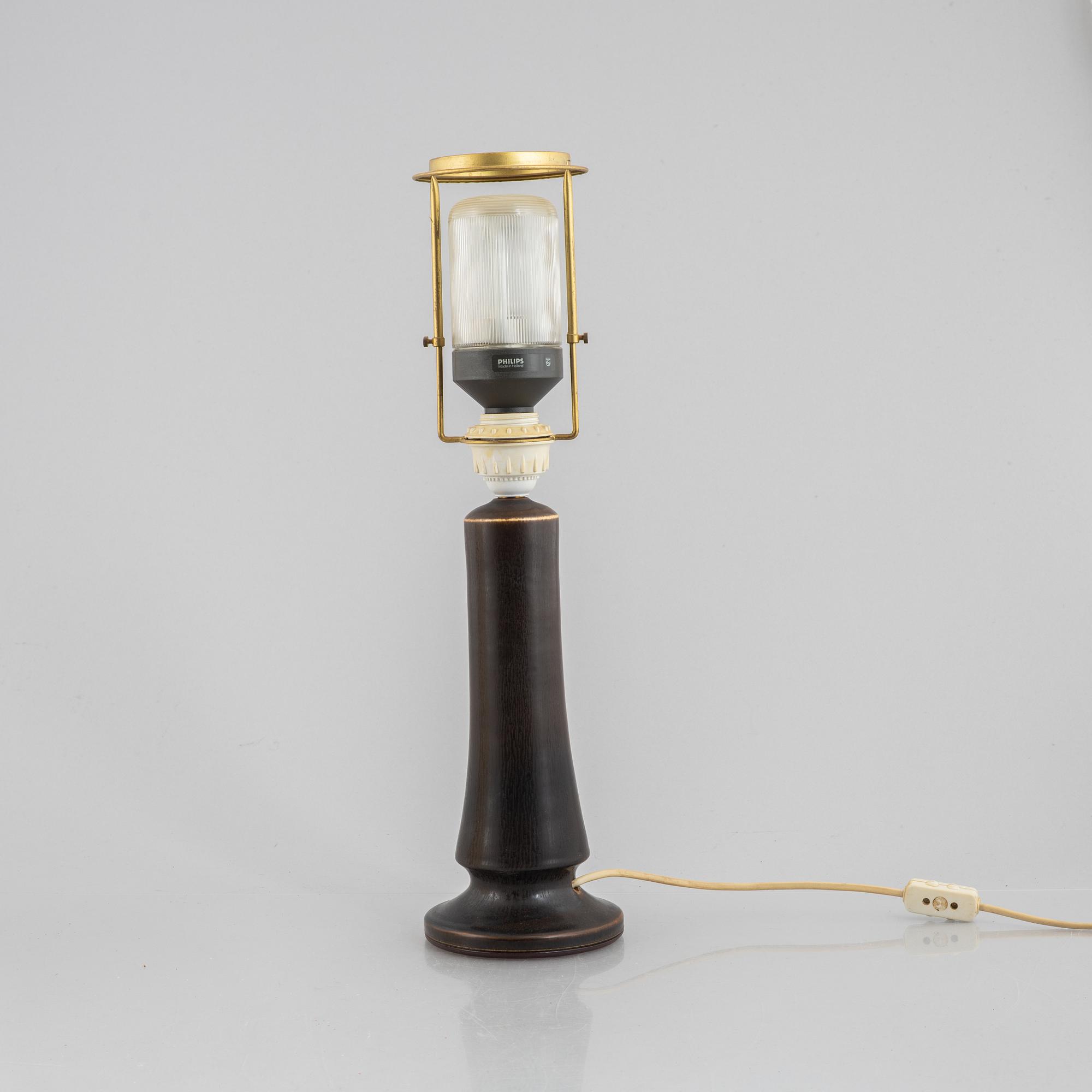 Berndt Friberg, a stoneware table lamp, Gustavsberg Studio, 1975.