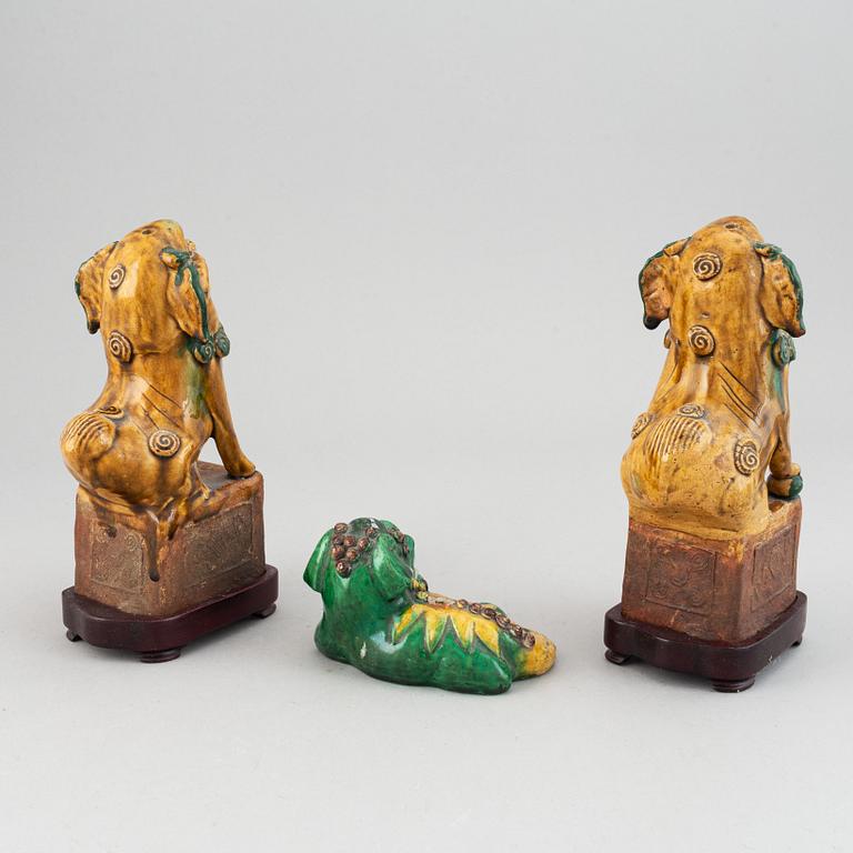 A group of three joss stick holders, Qing dynasty, 18th/19th Century.