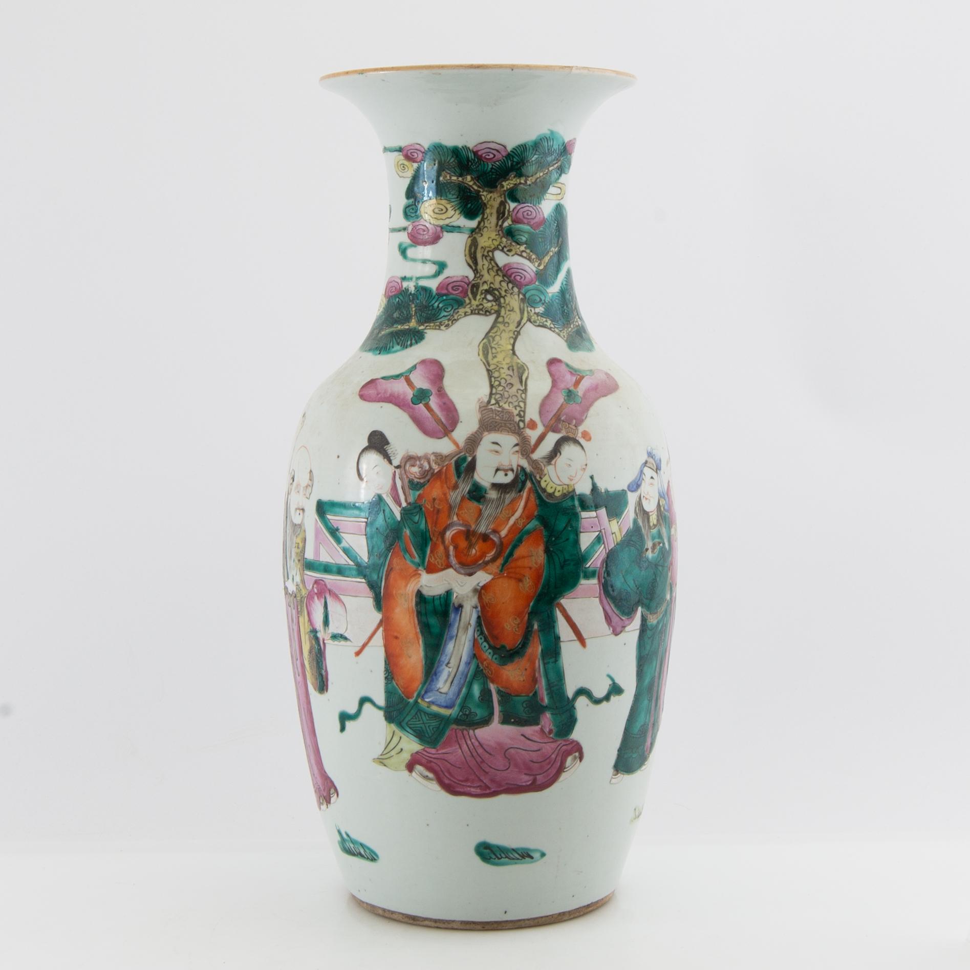 Floor vase China around 1900 porcelain.