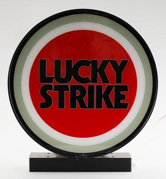 REKLAMSKYLT, Lucky Strike, sent 1900-tal.