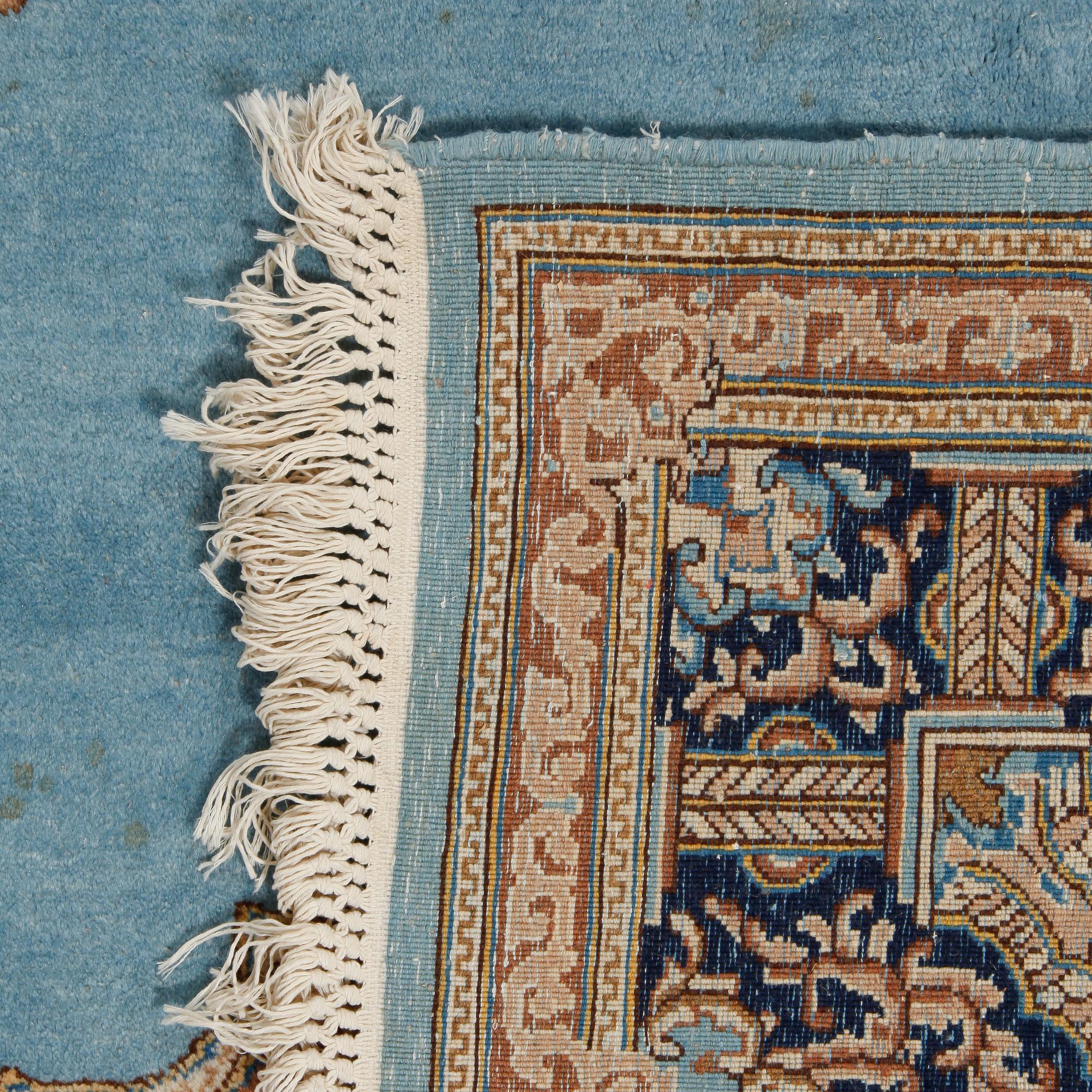 MATTA, Kirman, signerad, old, ca 290 x 196 cm.