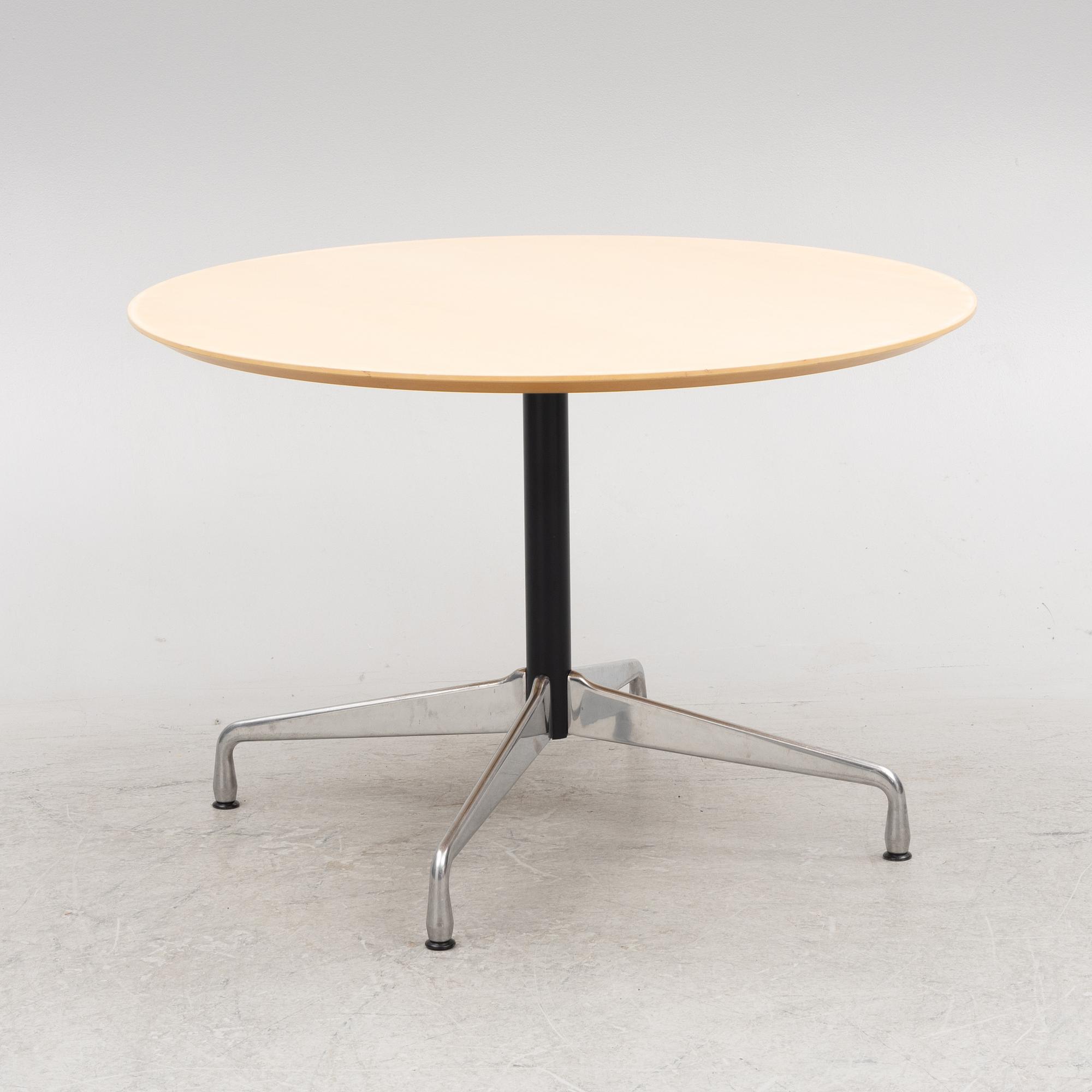 Charles & Ray Eames, matbord, Vitra, 2000-tal.
