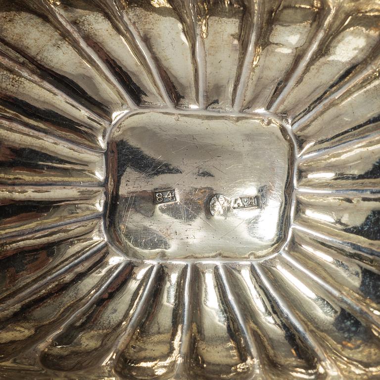 Two Russian silver salt cellars, 19th Century.