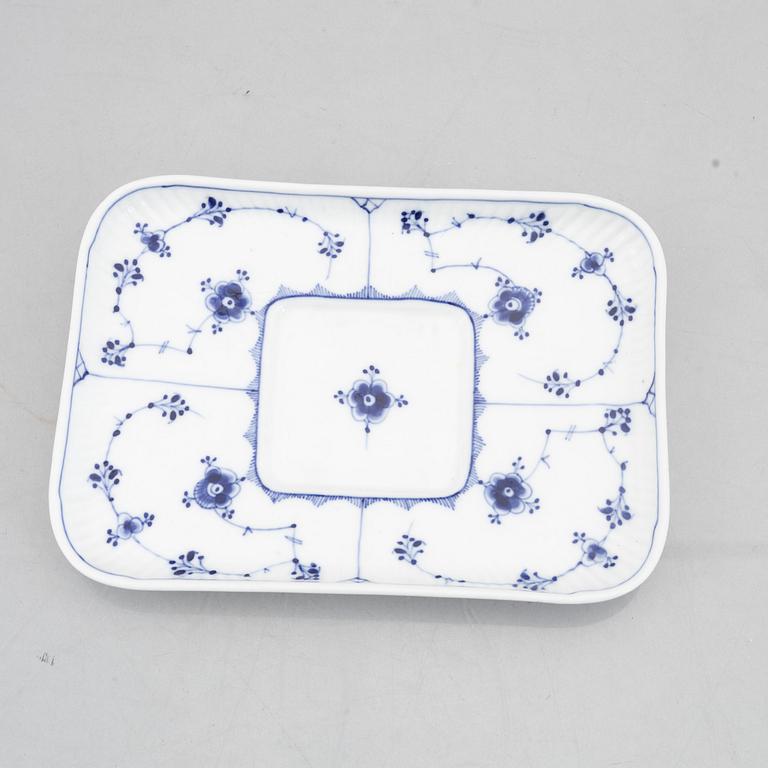 A 'Musselmalet' porcelain ink stand, Royal Copenhagen, Denmark 1889-1922.