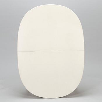 Carl Malmsten, tuoleja, 6 kpl, "Herrgården" sekä ruokapöytä.