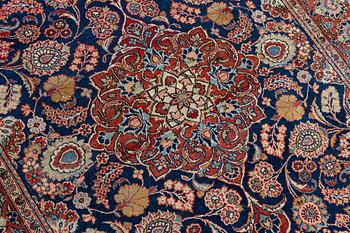 A pair of antique Keshan rugs, central persia, c. 205 x 137 cm.