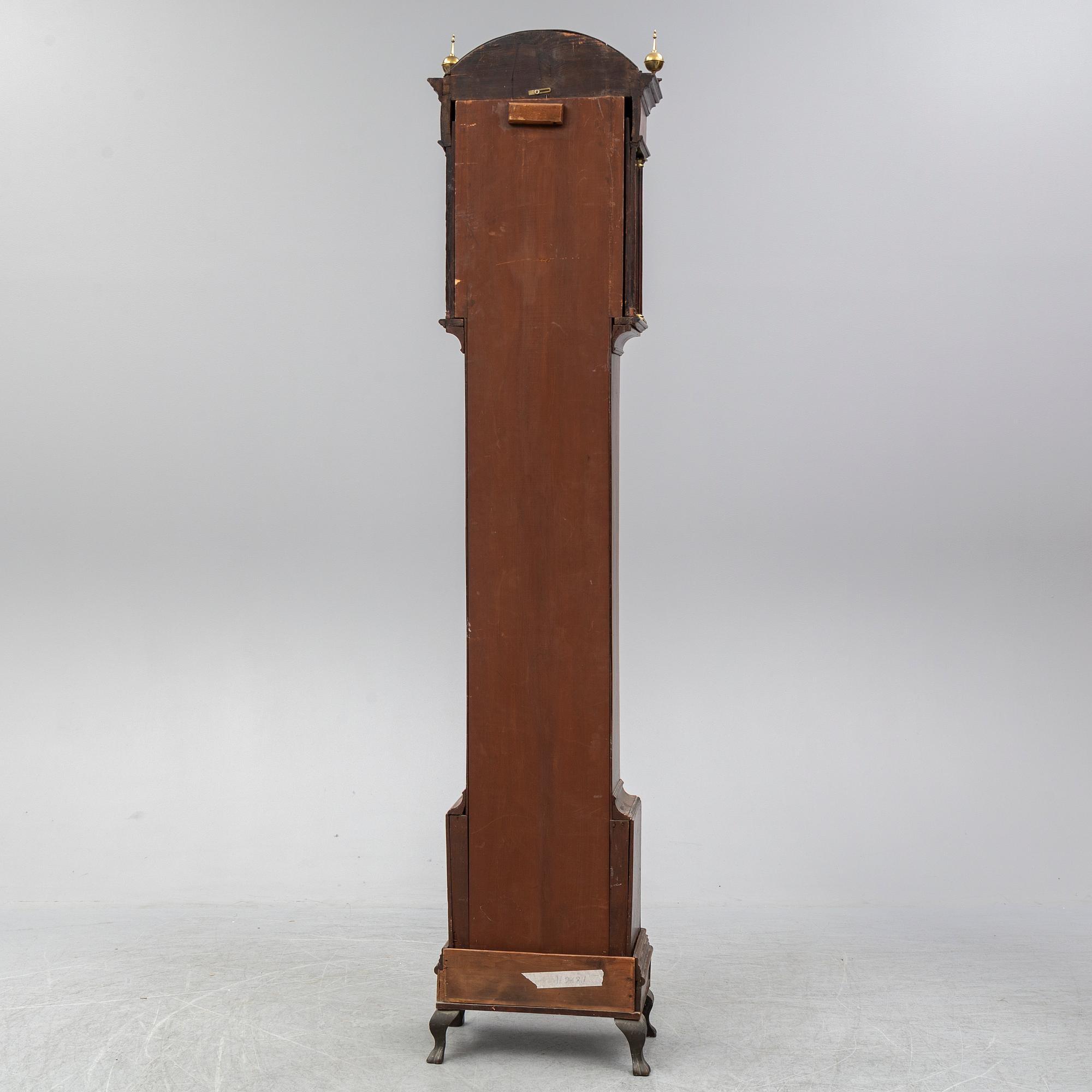 A longcase clock, dial signed Hugh Gordon, Aberdeen.