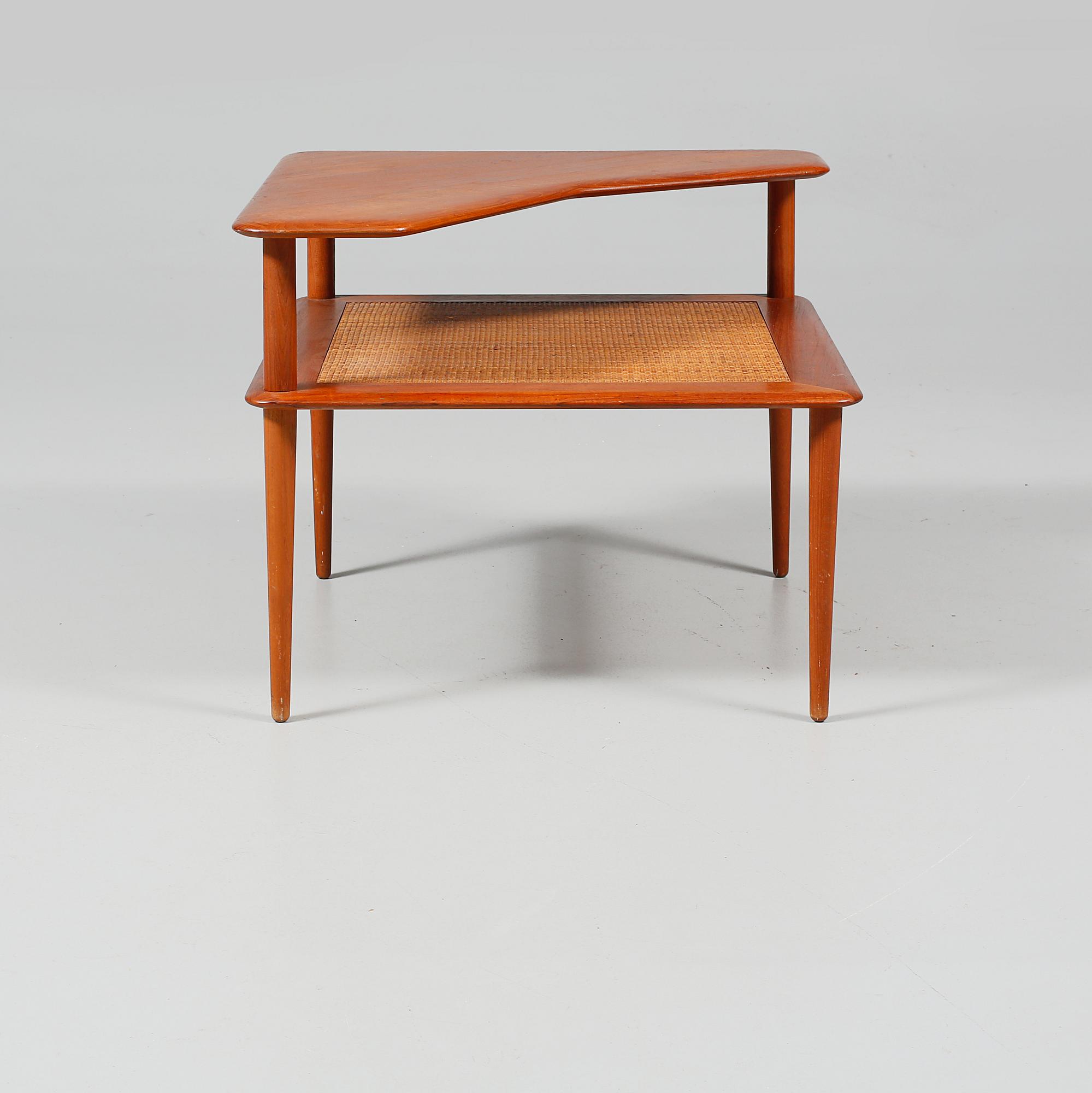 BORD, "Minerva", Peter Hvidt och Orla Mölgaard Nielsen, France Daverkosen,