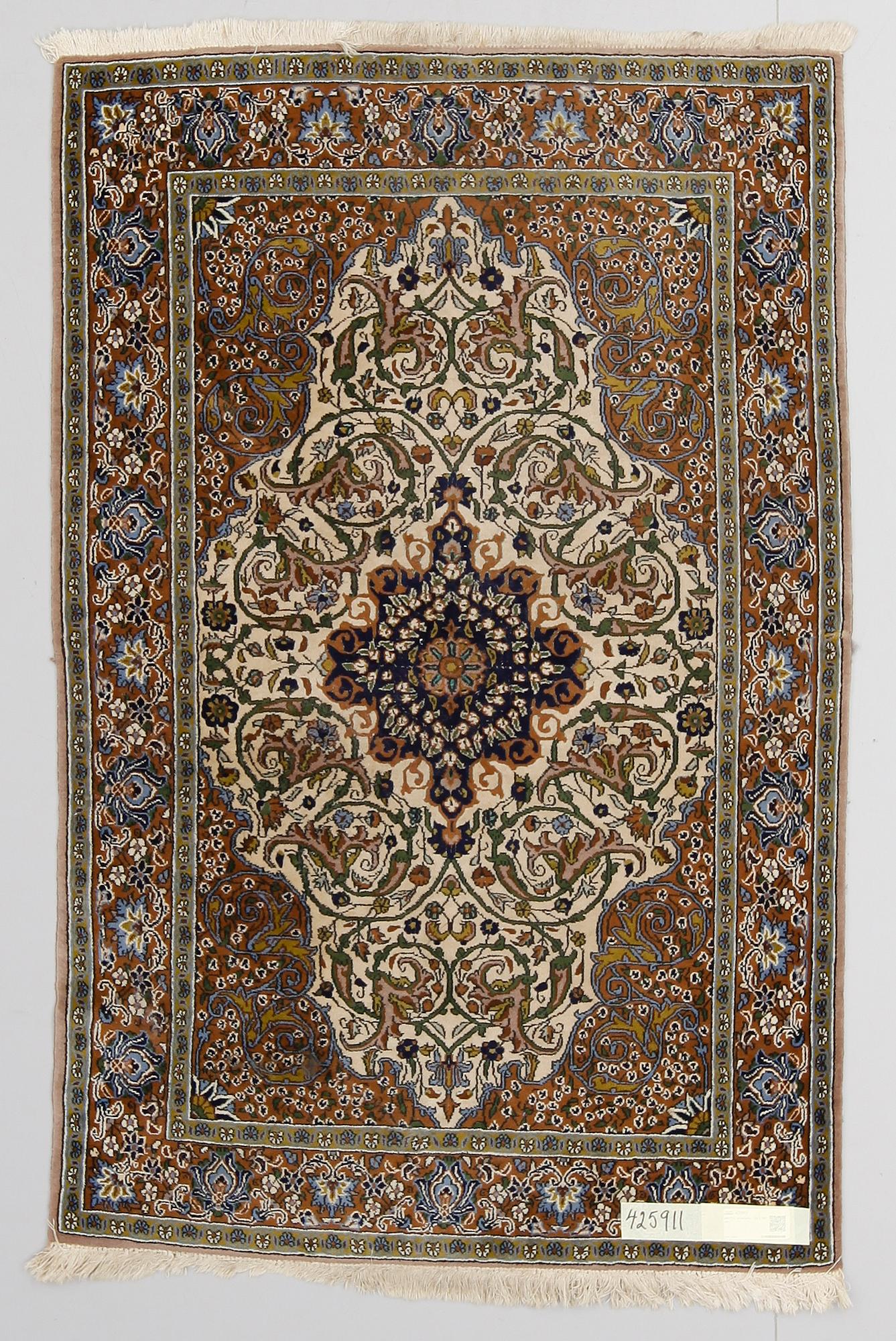MATTA, orientalisk. 165 x 105 cm.
