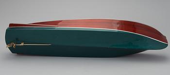 Model boat "Chris Craft triple cockpit", 21st century.