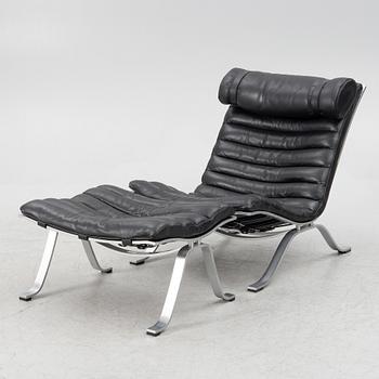 Arne Norell, "Ari", fåtölj med fotpall, Norell Möbel AB.