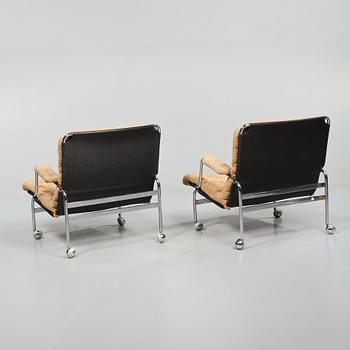 FÅTÖLJER, ett par, "Karin", Bruno Mathsson, Dux, 1900-talets andra hälft.