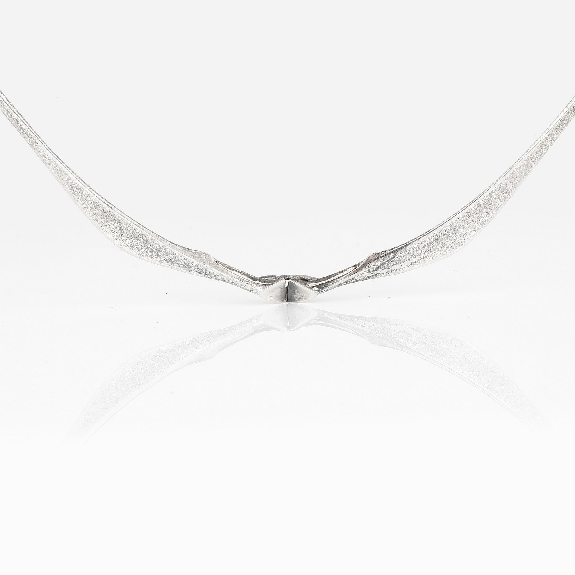 HALSSMYCKEN, 2 st, silver, Lapponia, Finland, 1981.