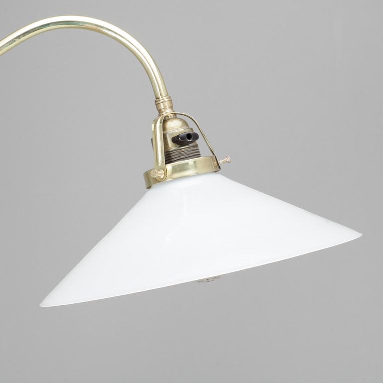 BORDSLAMPA, tidigt 1900-tal.
