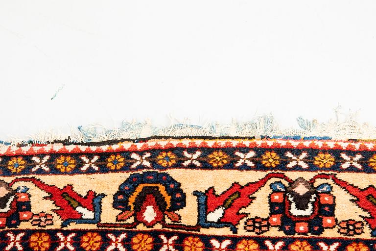Matta, Bakthiari, ca 195 x 148 cm.