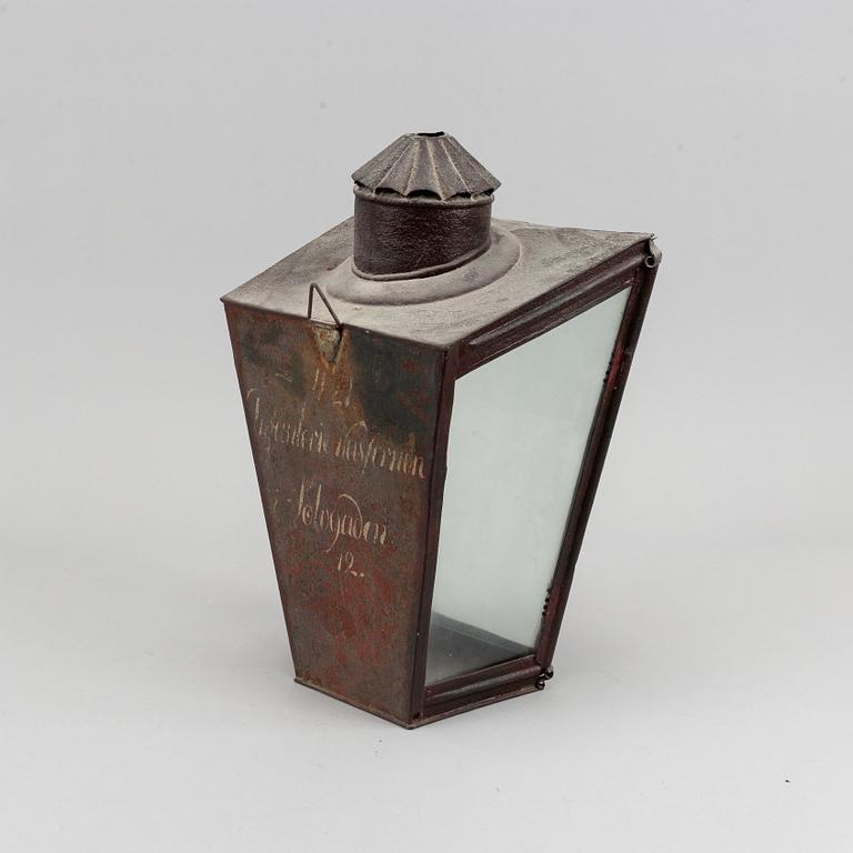 Lyktor, 2 st, troligtvis Danmark, omkring år 1900.