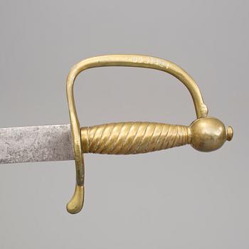 HUGGARE, 2 st snarlika, 1700/1800-tal.