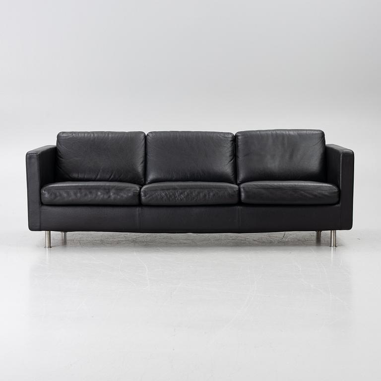 Soffa, "Johan", Dux, 2000-tal.