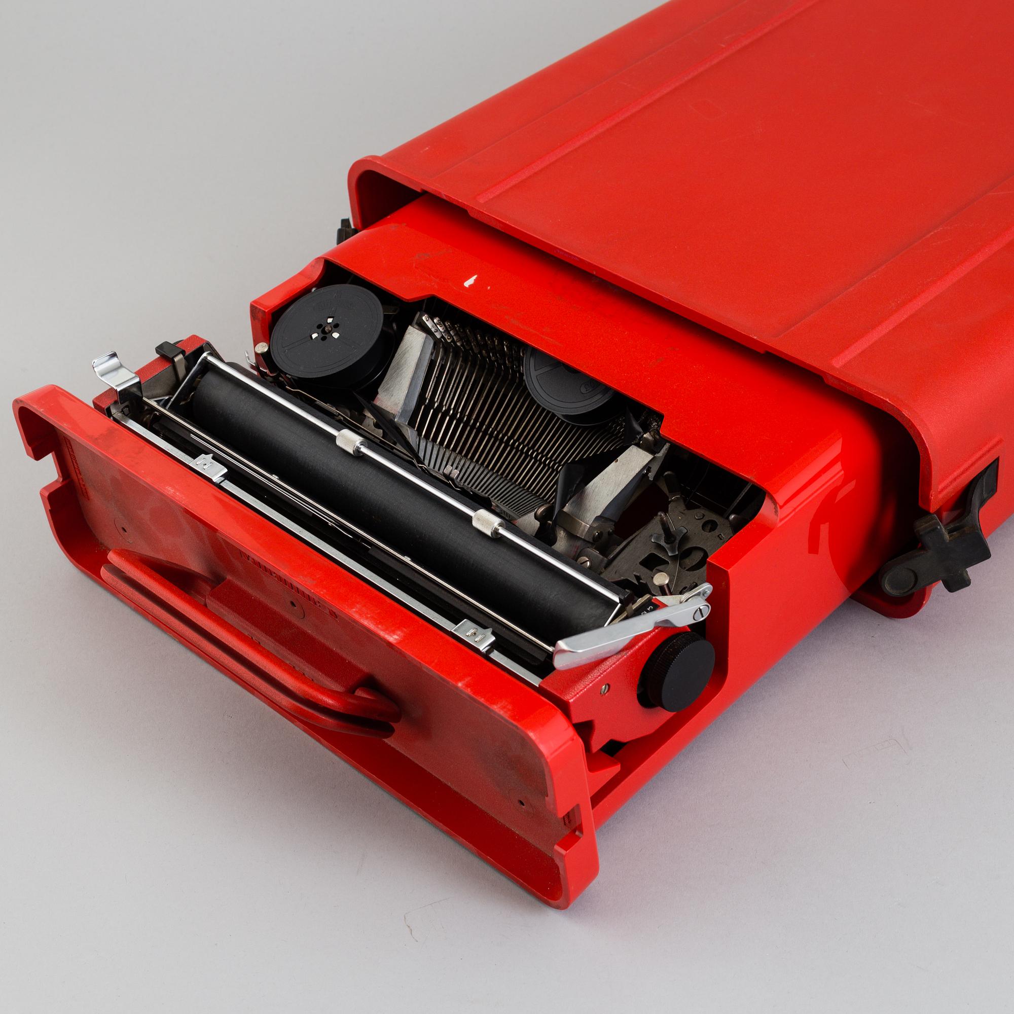 ETTORE SOTTSASS, PERRY A KING & MARIO BELLINI, 2 typewriters.