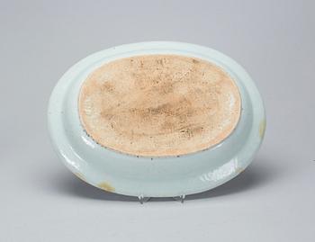 STEKFAT, porslin, Kina, 1700-tal.
