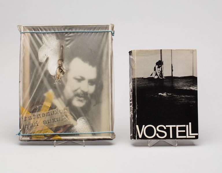 WOLF VOSTELL, ASSEMBLAGE, signerad med dedikation till Yoshio Nakajima. sam BOK.