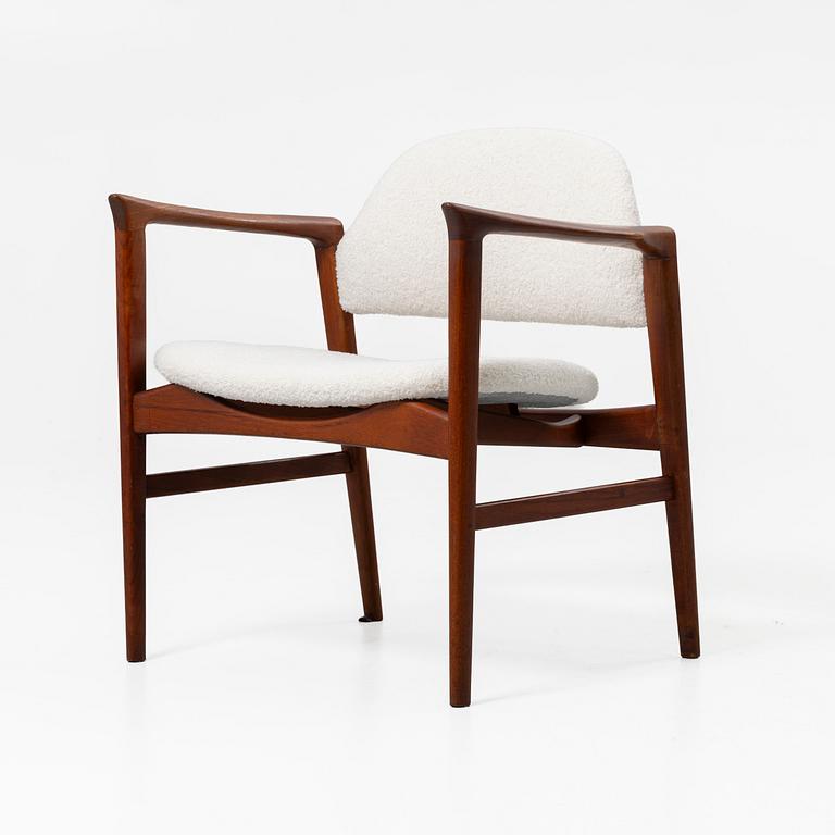 Ib Kofod-Larsen, Armchair, “Bo”, Olof Persson Möbler, Jönköping, 1950s/60s.