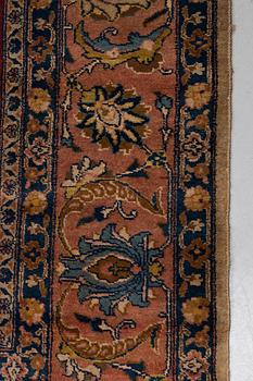 A carpet, semi-antique Tabriz, ca 357,5 x 256 cm.