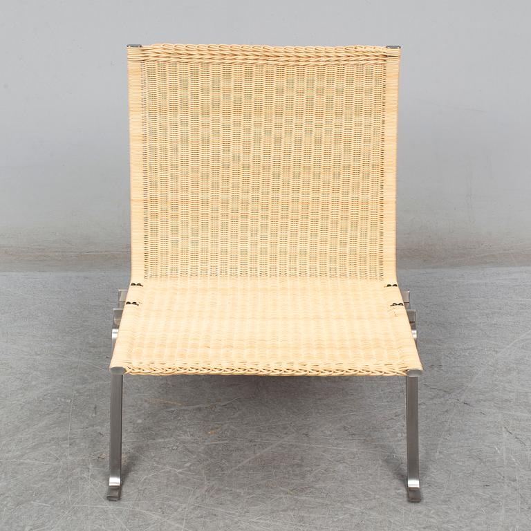 POUL KJAERHOLM, fåtölj "PK-22", Republic of Fritz Hansen, 2010.
