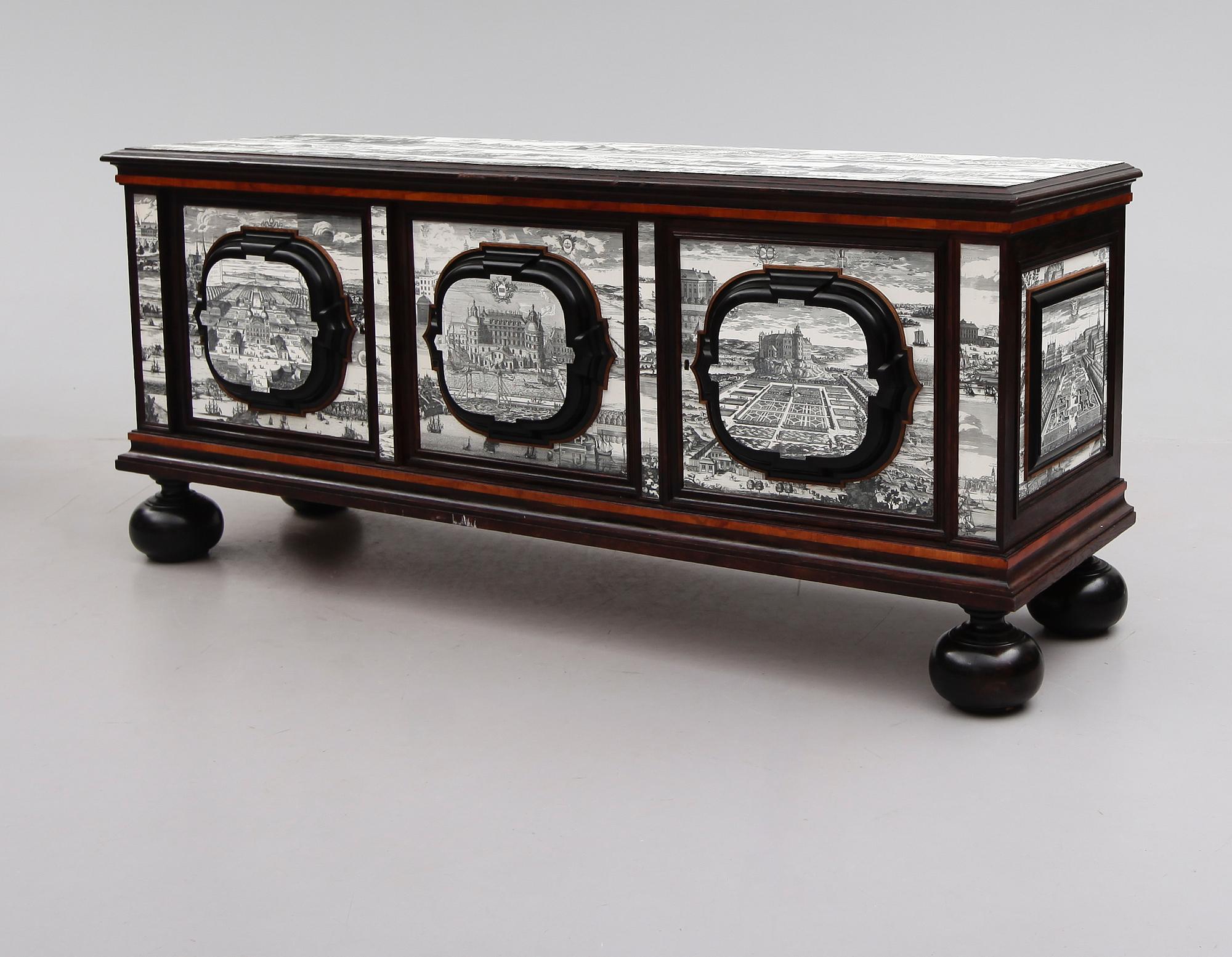 SIDEBOARD, barockstil, 1900-talets första hälft.