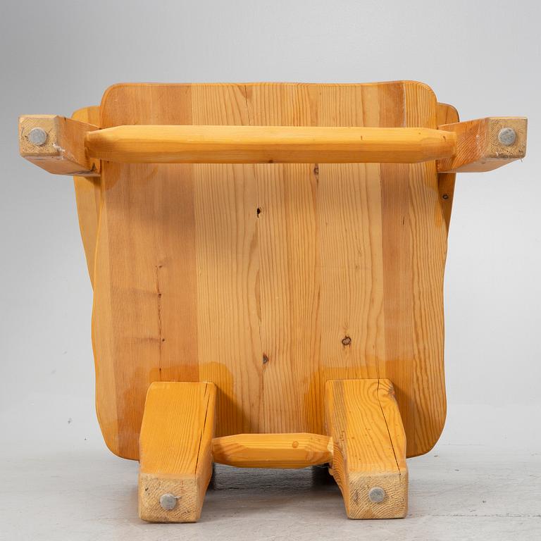 Stig Sandqvist, armchairs, a pair, Vemdalia/Sandqvists. Second half of the 20th century.