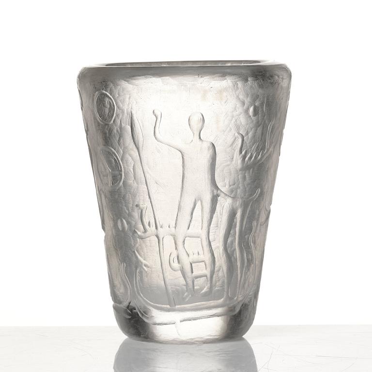 Vicke Lindstrand, a glass vase, Kosta, 1950-60s, model 503.