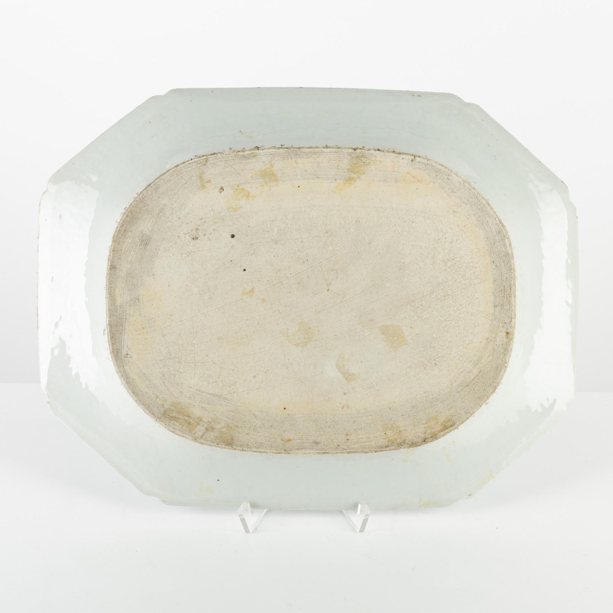 Stekfat, kompaniporslin, Kina, Qingdynastin, Qianlong (1736-95).