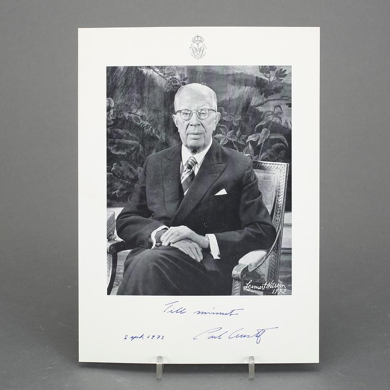 PARTI DIVERSE, matsedlar, inbjudningskort, tackkort från Gustav V, prins Bertil, prinsessan Sibylla, Prinsessan Birgitta.