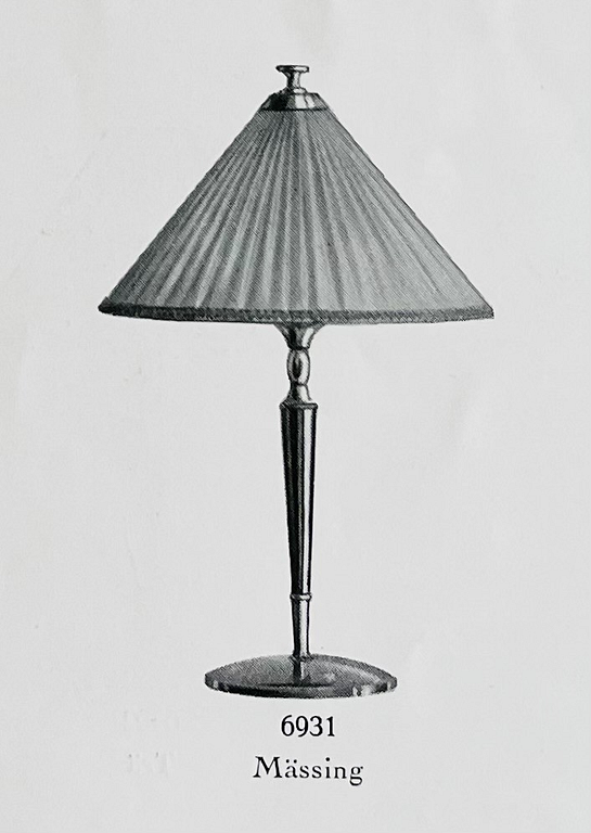 Harald Notini, bordslampor 1 par, modell "6931", Arvid Böhlmarks Lampfabrik, 1920-30-tal.