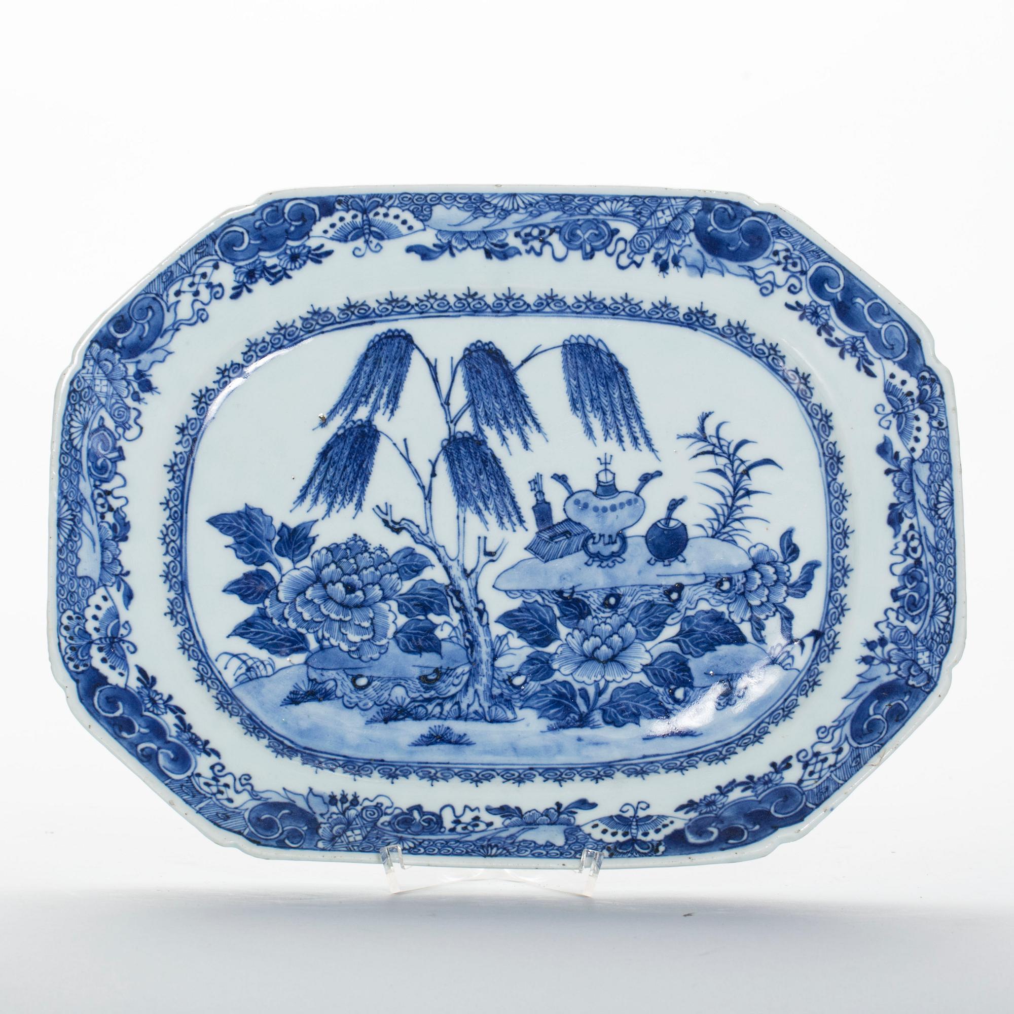STEKFAT, porslin, Kina, Qianlong(1736-1795).