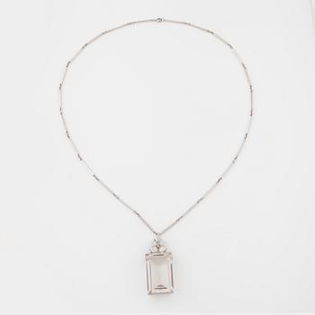 ATELJÉ STIGBERT, Stockholm, 1945, a faceted rock crystal pendant.