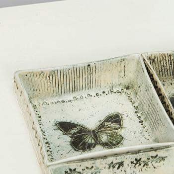 Rut Bryk, seinäreliefi, kivitavaraa, ei signeerattu.